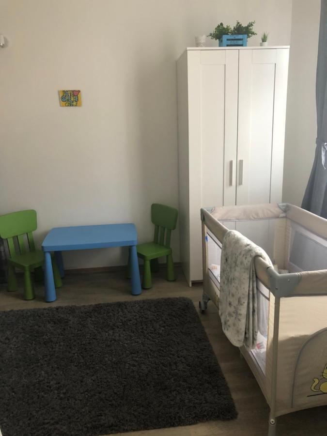 Katus Apartman Apartment Егер Екстериор снимка