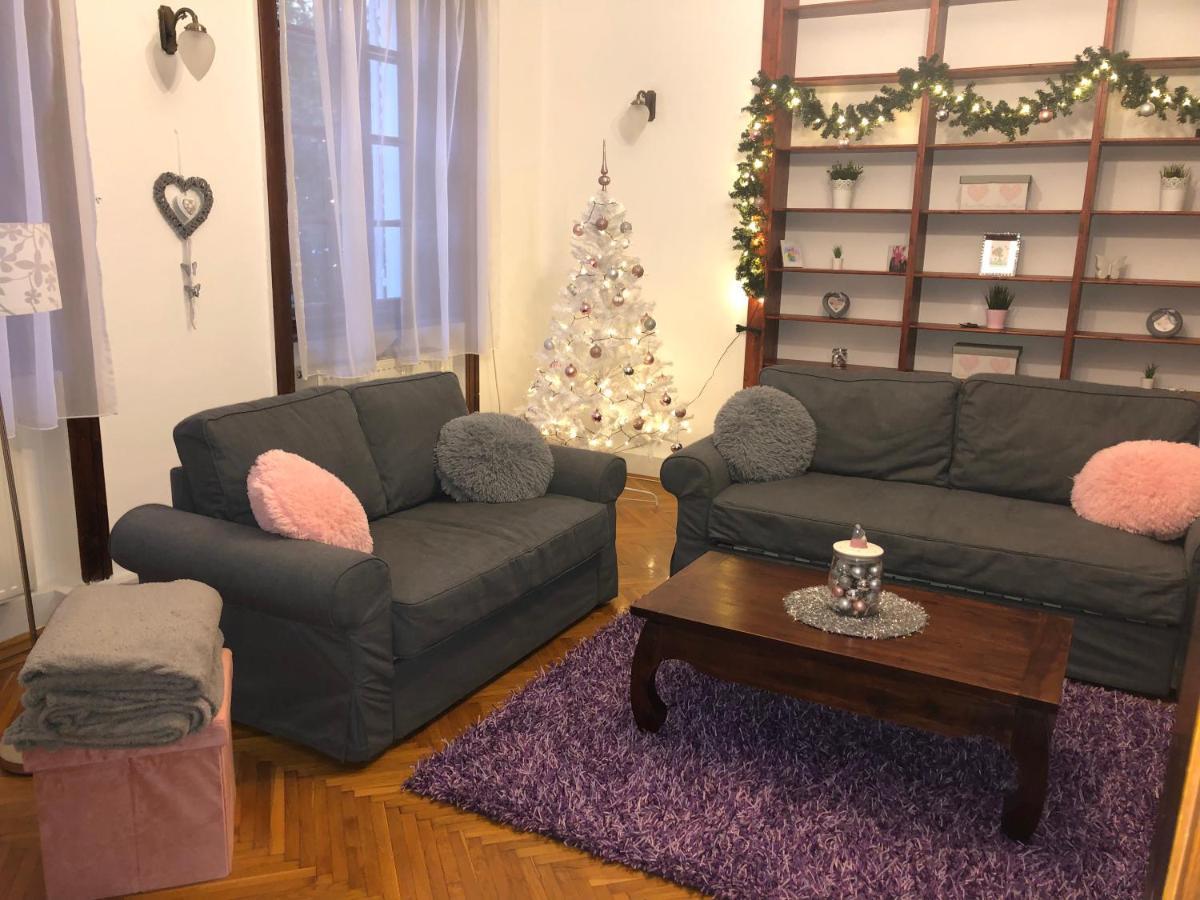 Katus Apartman Apartment Егер Екстериор снимка