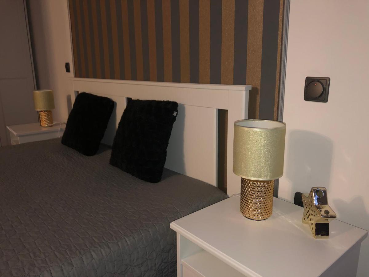 Katus Apartman Apartment Егер Екстериор снимка