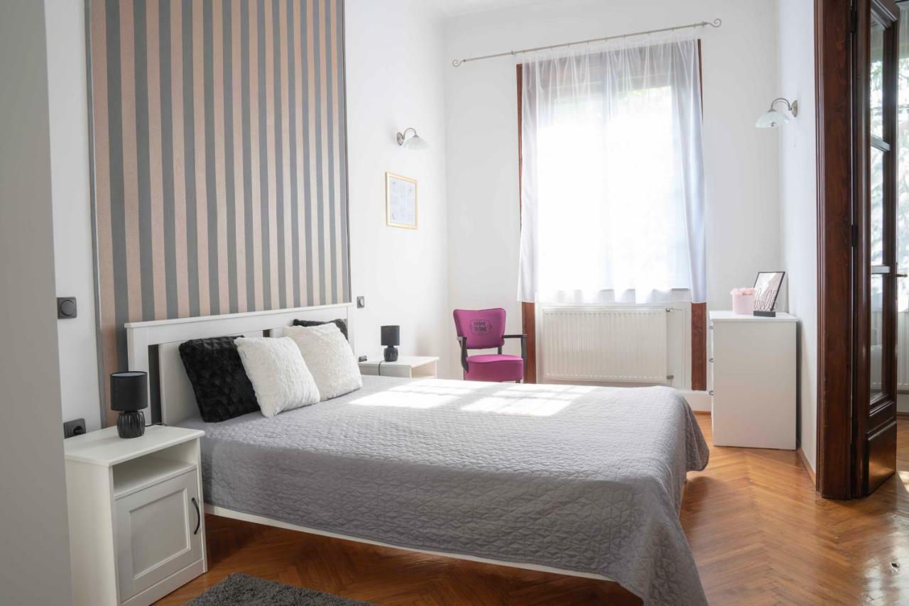 Katus Apartman Apartment Егер Екстериор снимка