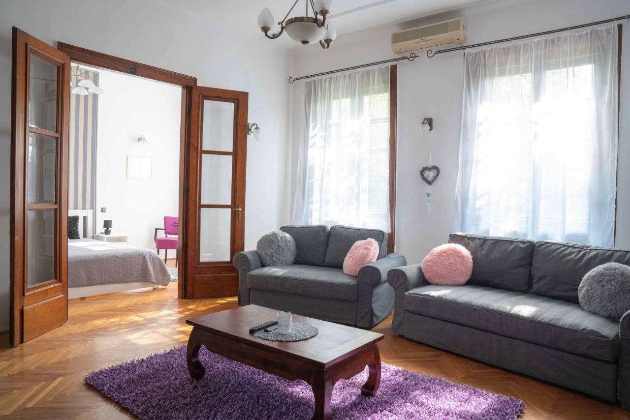 Katus Apartman Apartment Егер Екстериор снимка