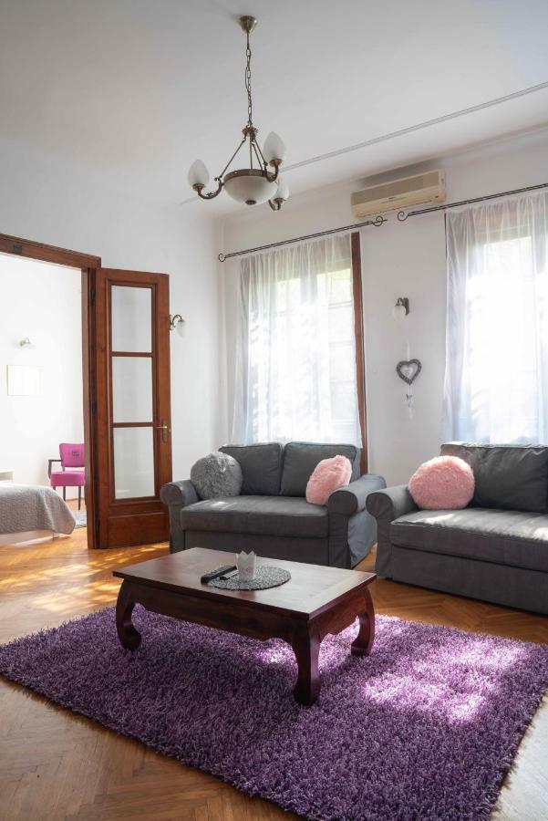 Katus Apartman Apartment Егер Екстериор снимка